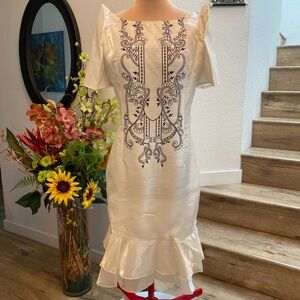 Embroidered-like Ivory Ruffle-Hem Filipiniana Women’s Dress with Butterfly Sleev
